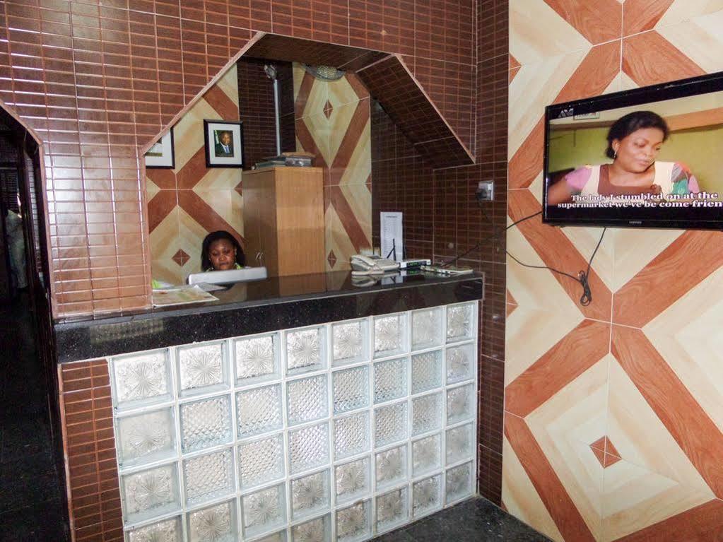 Suit Las Caracas Lagos Luaran gambar